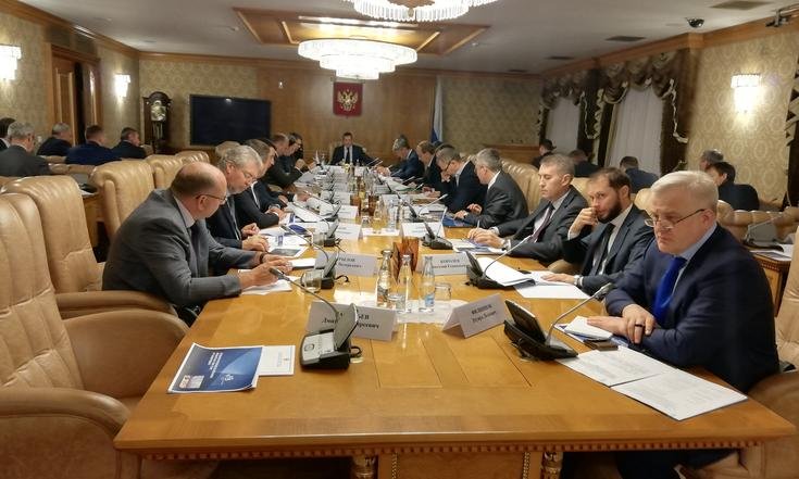 Ю. Трутнев провел заседание правительственной подкомиссии по вопросам реализации инвестпроектов в ДФО