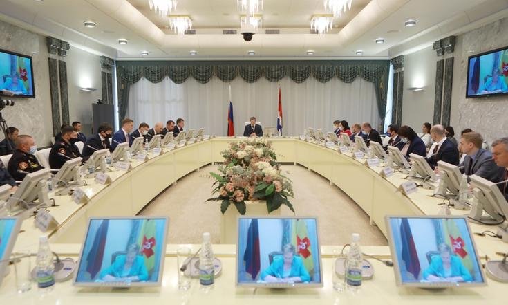 Во Владивостоке прошло совещание по подготовке к ВЭФ-2021