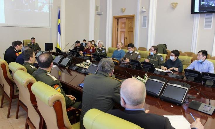 В Дальневосточном федеральном округе прошли учебно-методические занятия с казаками Уссурийского и Забайкальского казачьих обществ