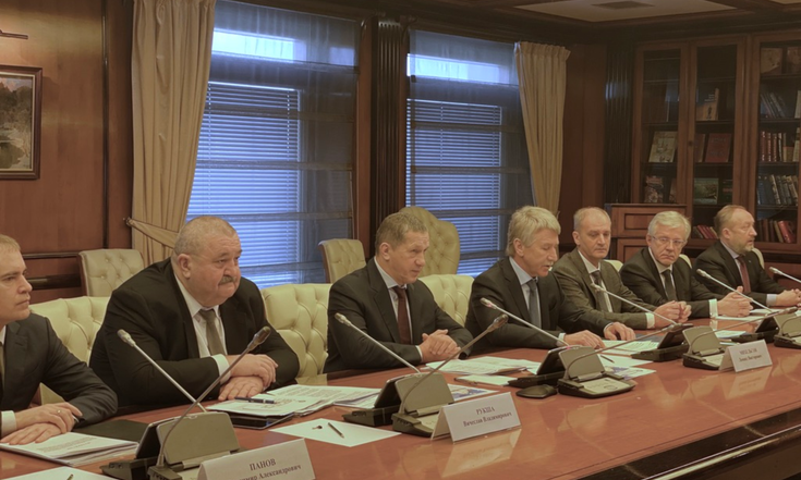 Арктический газовоз завершает экспериментальный рейс по Северному морскому пути