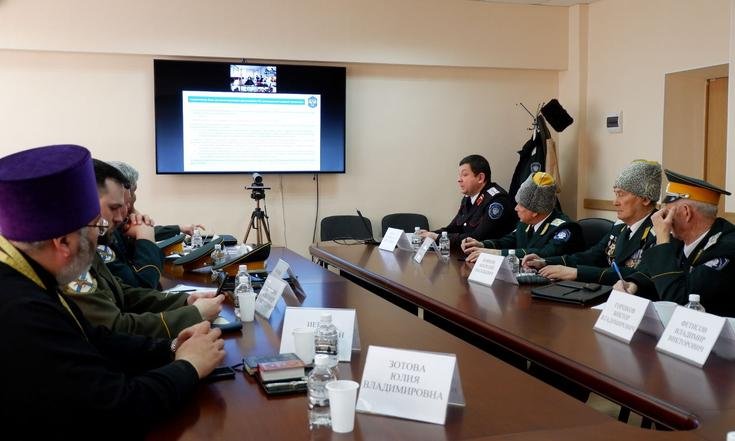 В Дальневосточном федеральном округе прошли учебно-методические занятия с казаками Уссурийского и Забайкальского казачьих обществ