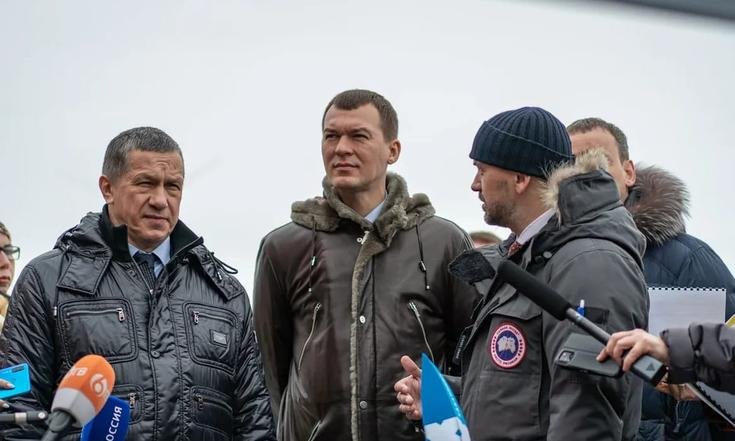 Юрий Трутнев посетил социальные и промышленные объекты Хабаровского края