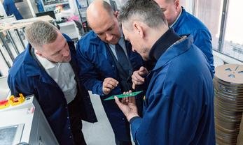 Резидент ТОР «Хабаровск» запустил высокотехнологичную линию для выпуска электронных компонентов и печатных плат БПЛА